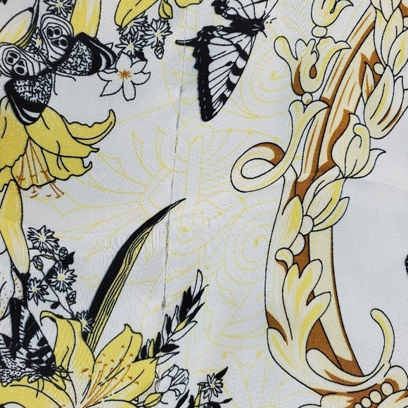 NoraCora orange and ivory silk scarf - Picture 3 of 9